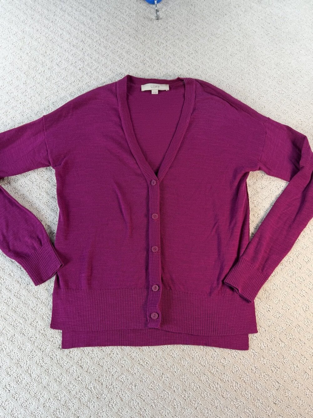 LOFT Sweater Womens Purple V-Neck Long Sleeve Classic Fit Side Slits Size XS